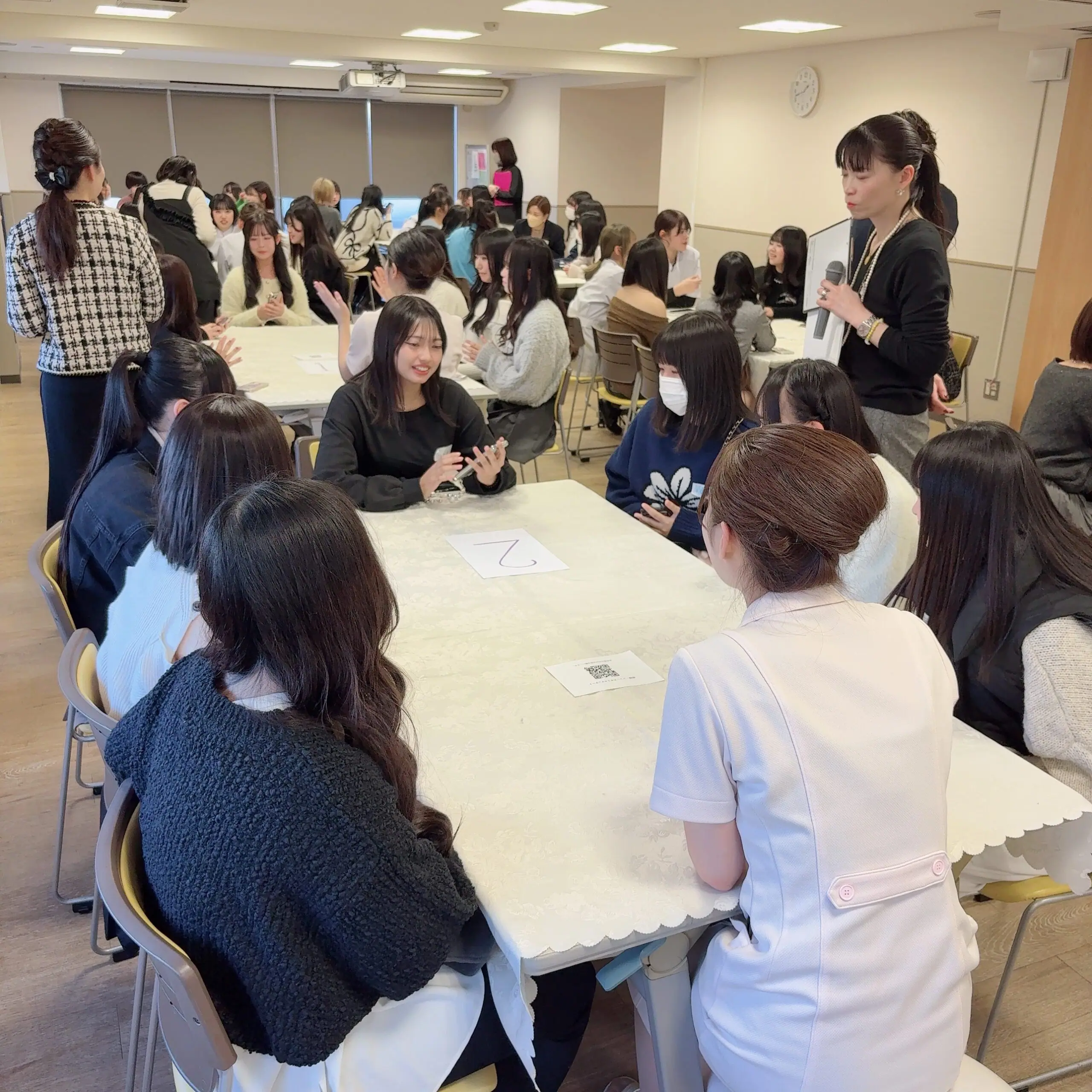 2025年入学予定者】懇親会を開催！ | エステ・メイク・ネイルなど美容
