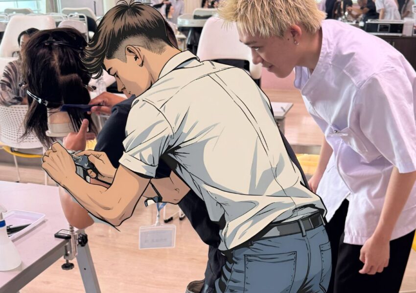 丁寧に学生が高校生へカットを伝授！