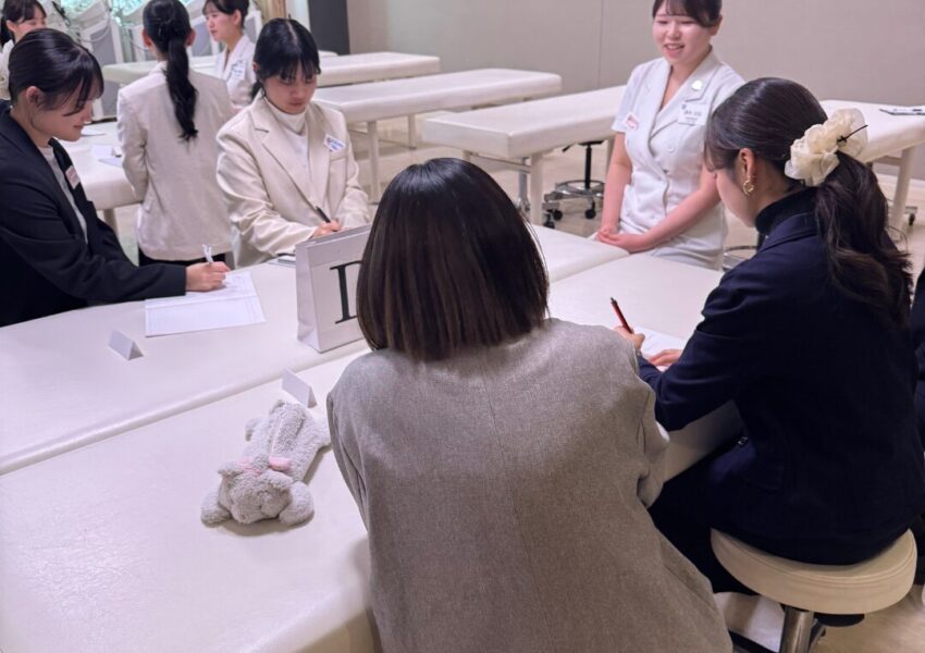 メモを取りながら、みんな真剣です✨